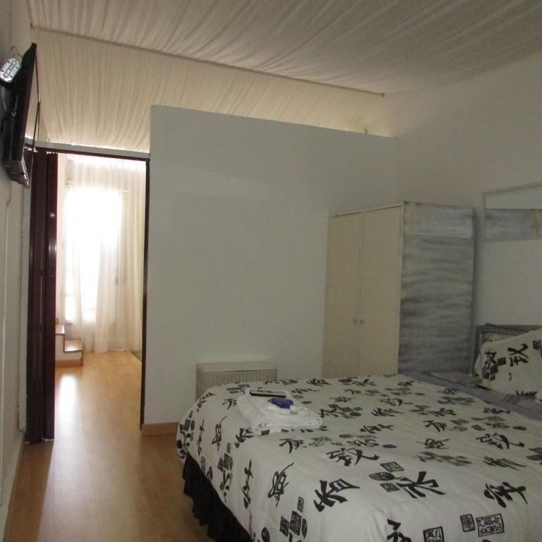 보고타 Casa De Huespedes Shalom Victoria 게스트하우스 외부 사진