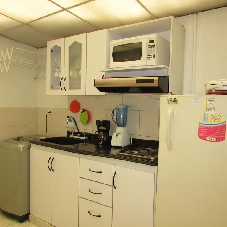 보고타 Casa De Huespedes Shalom Victoria 게스트하우스 외부 사진