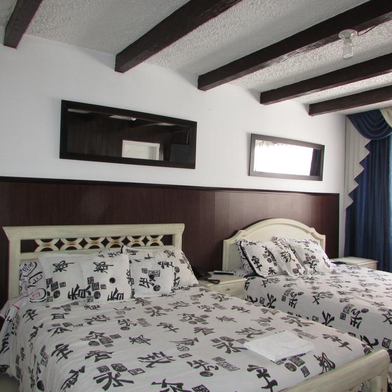 보고타 Casa De Huespedes Shalom Victoria 게스트하우스 외부 사진