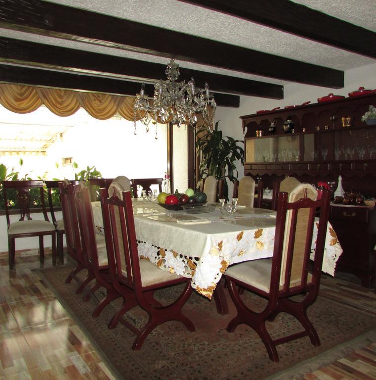 보고타 Casa De Huespedes Shalom Victoria 게스트하우스 외부 사진