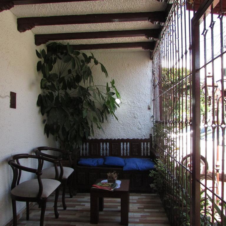 보고타 Casa De Huespedes Shalom Victoria 게스트하우스 외부 사진