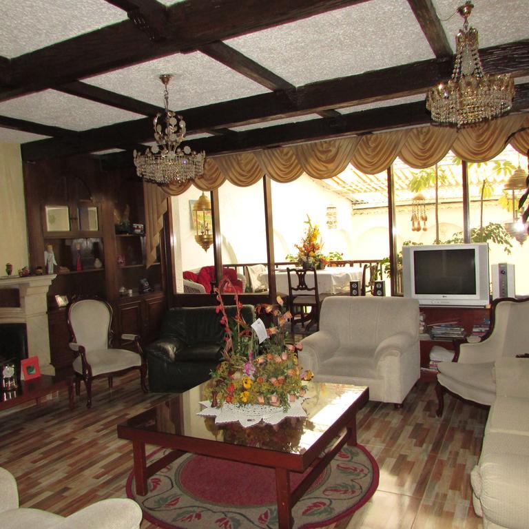 보고타 Casa De Huespedes Shalom Victoria 게스트하우스 외부 사진