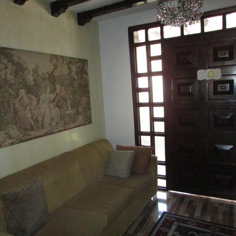 보고타 Casa De Huespedes Shalom Victoria 게스트하우스 외부 사진